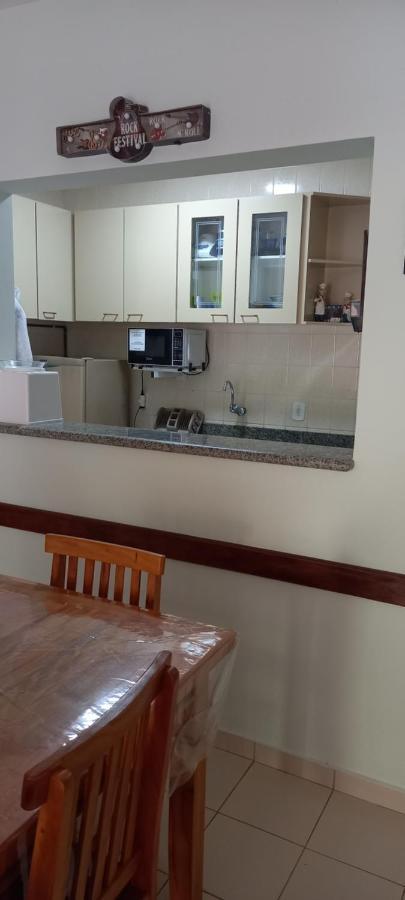 Apartamento Climatizado A 150 Metros Da Praia Ubatuba Exteriör bild